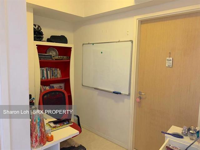 The Lakefront Residences (D22), Condominium #220537551